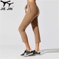 2020 Jiejin Neues Design Baumwollstrecke Brown ausgestattete Jogginghosen Frauen Sport Capri Joggerhose